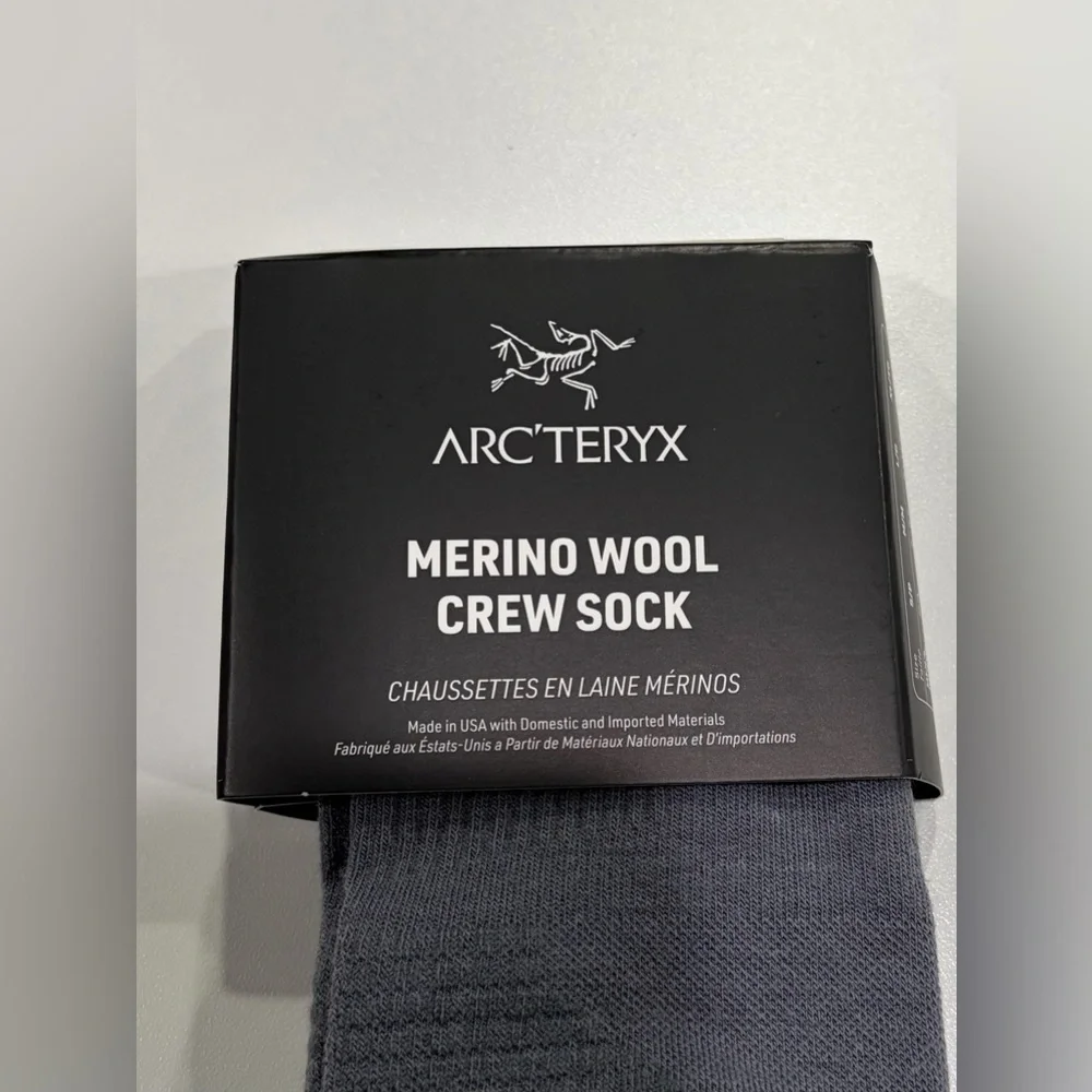 Arc’teryx Men's Women's Small Merino Wool 3/4 Crew Sock Grey NWT Hiking Blend